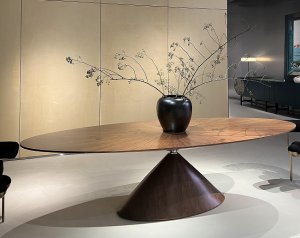 飞碟餐桌