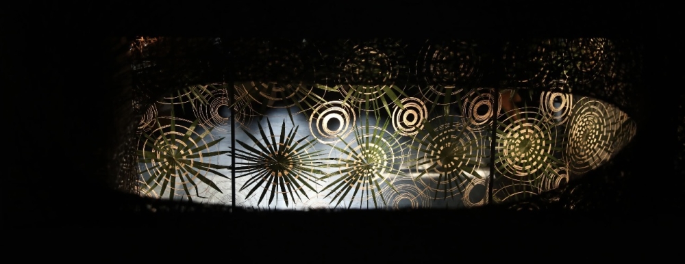 竹编棕榈隔断