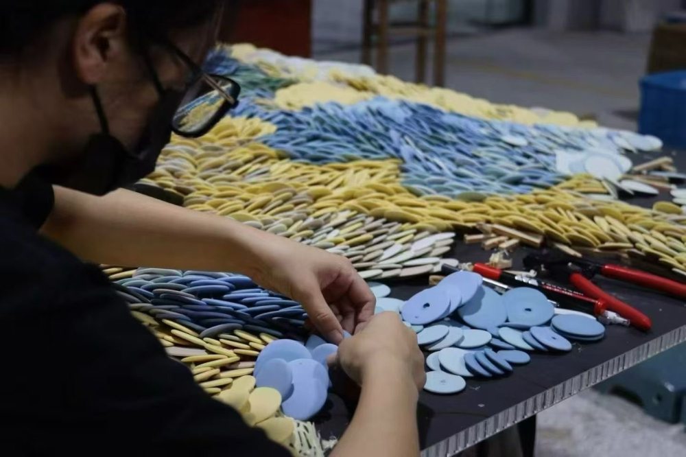 堆叠手工陶瓷艺术墙